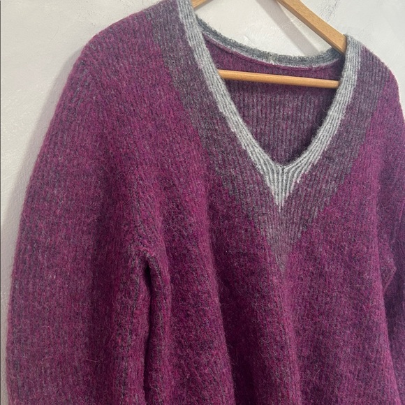 Rag & Bone fuschia v neck alpaca sweater - Picture 5 of 7
